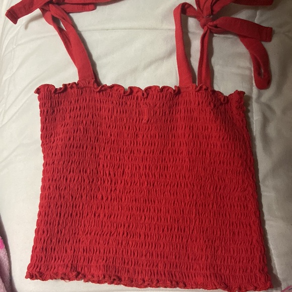 not worn much, tighter on a person that’s a small, perfect for summer - Picture 3 of 4